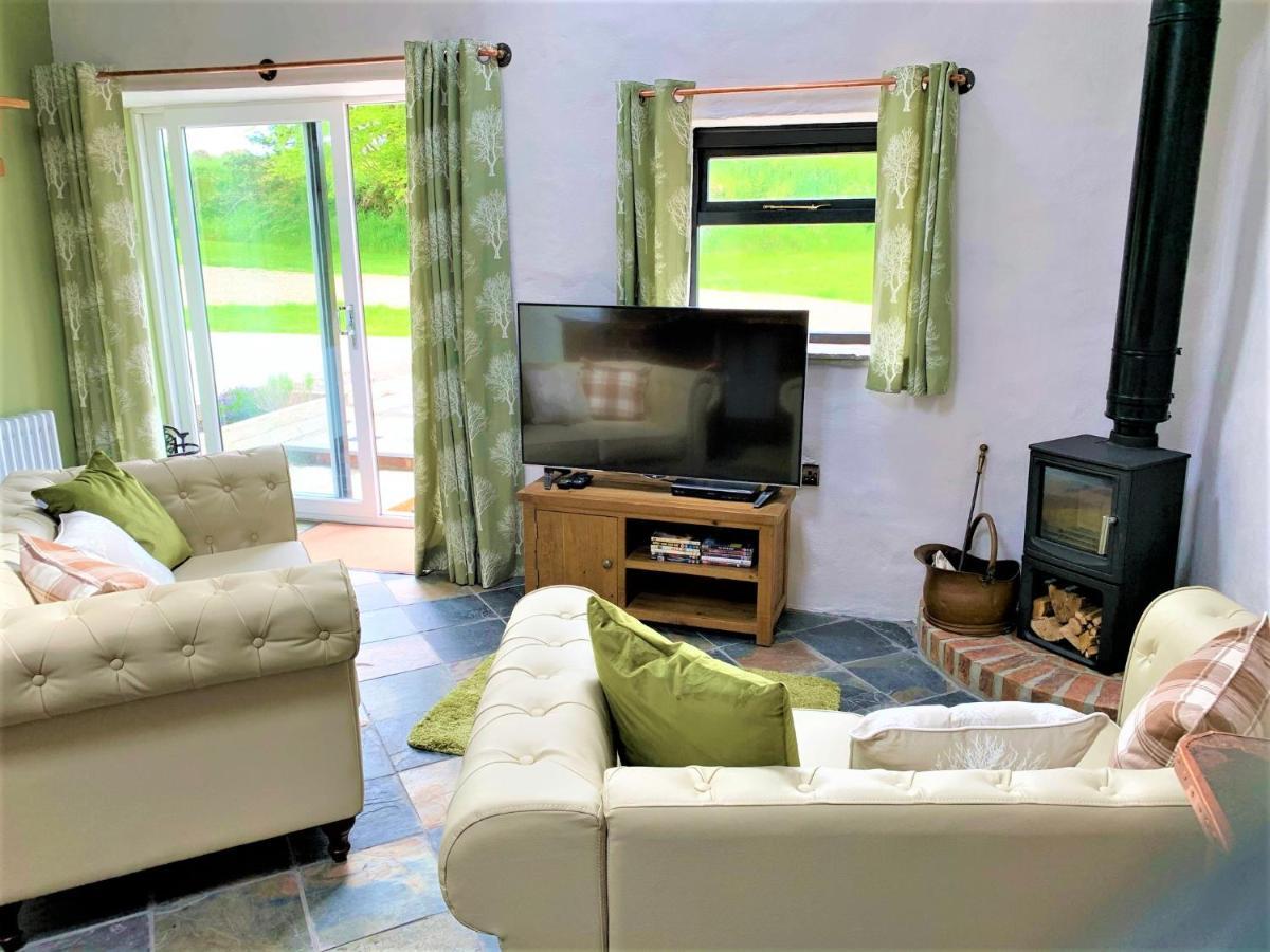 Byre Cottages & Log Cabin Cardigan Zewnętrze zdjęcie