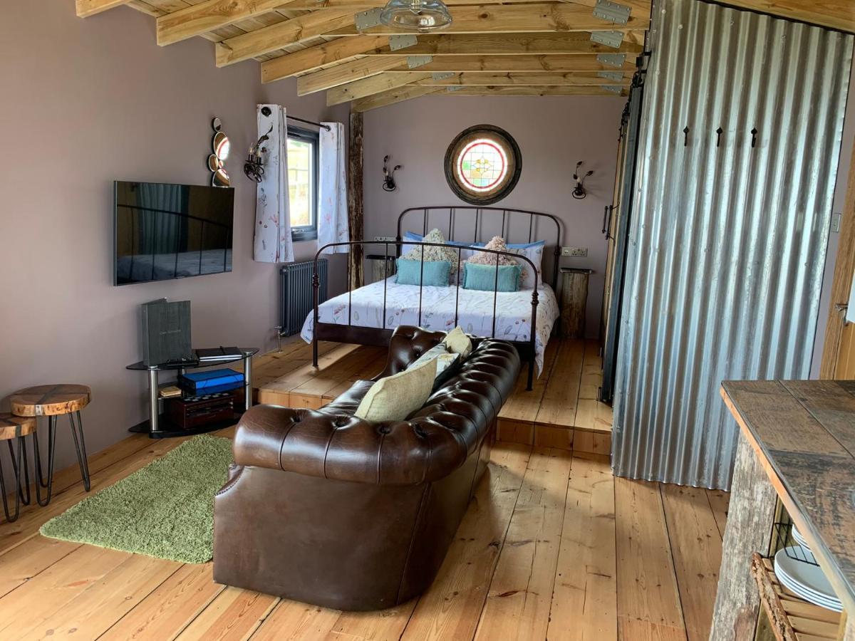 Byre Cottages & Log Cabin Cardigan Zewnętrze zdjęcie
